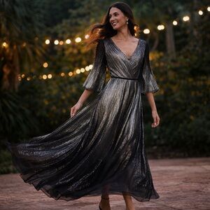 Rene Ruiz Metallic Ombre Pleated Gown Silver Black Formal Evening Dress Size 6